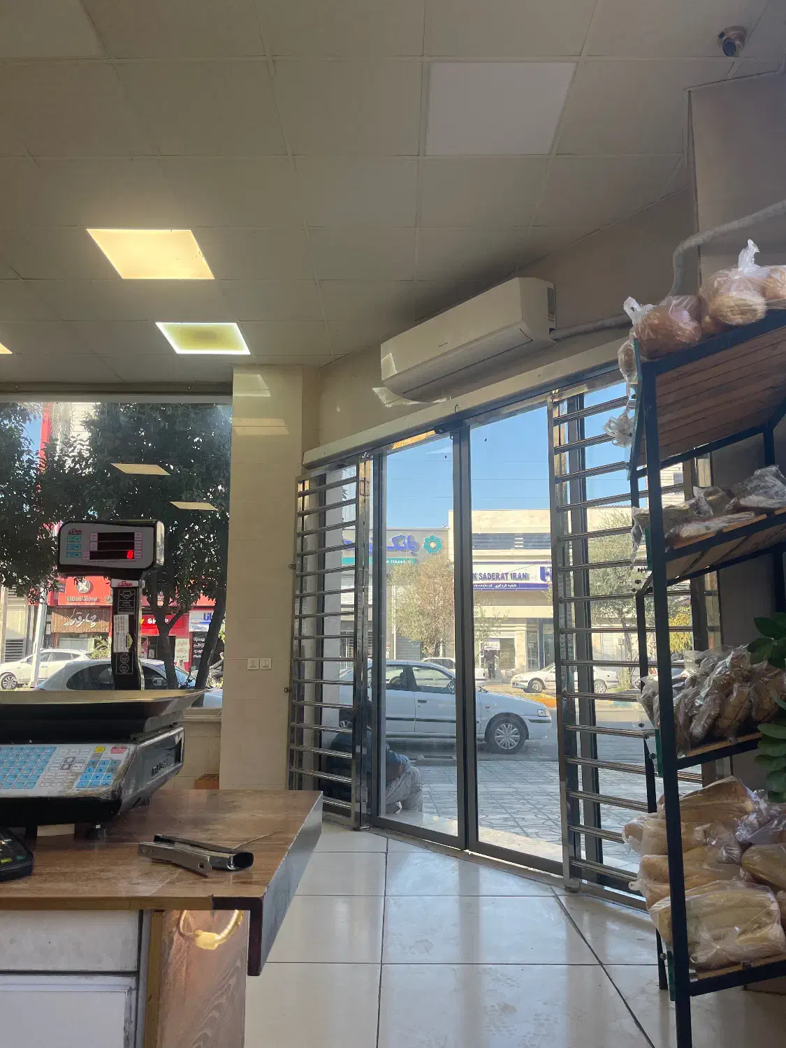 فروشنده|استخدام خدمات فروشگاه و رستوران|کردکوی, |دیوار