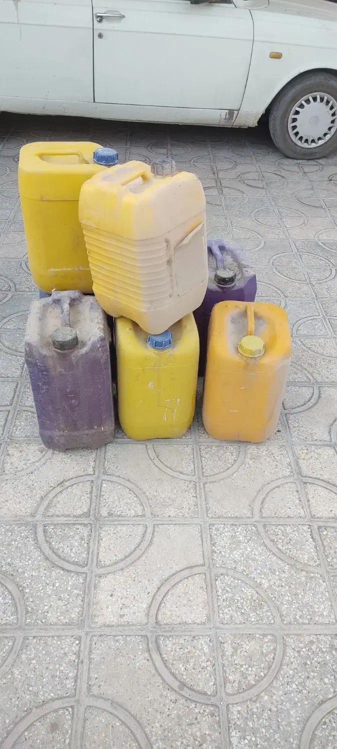 دبه اب|ظروف نگهدارنده، پلاستیکی، یک‌بارمصرف|فیروزآباد (فارس), |دیوار