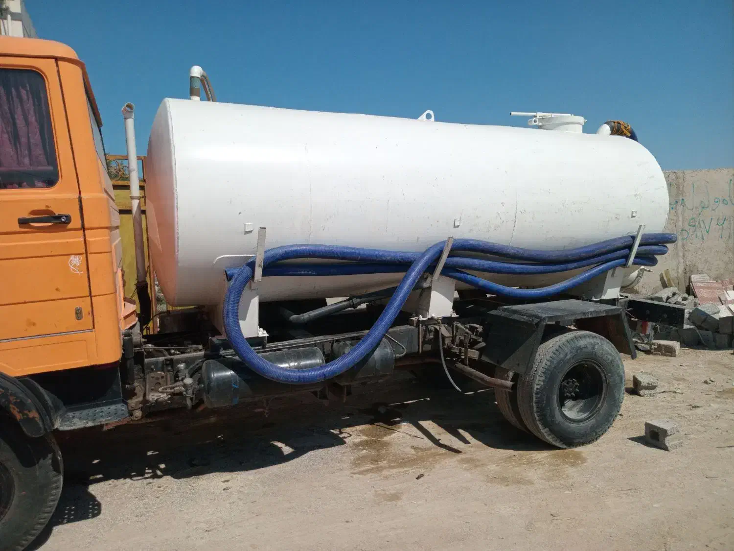 تخلیه چاه فاضلاب|خدمات پیشه و مهارت|قشم, |دیوار