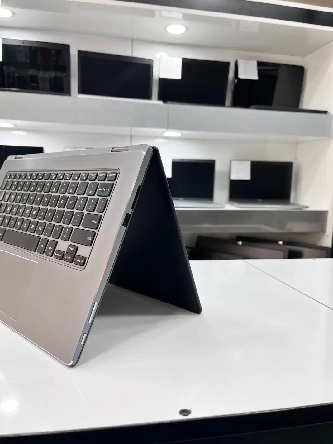 لپ تاپ استوک صفحه لمسی ۳۶۰ درجه|رایانه همراه|قزوین, |دیوار