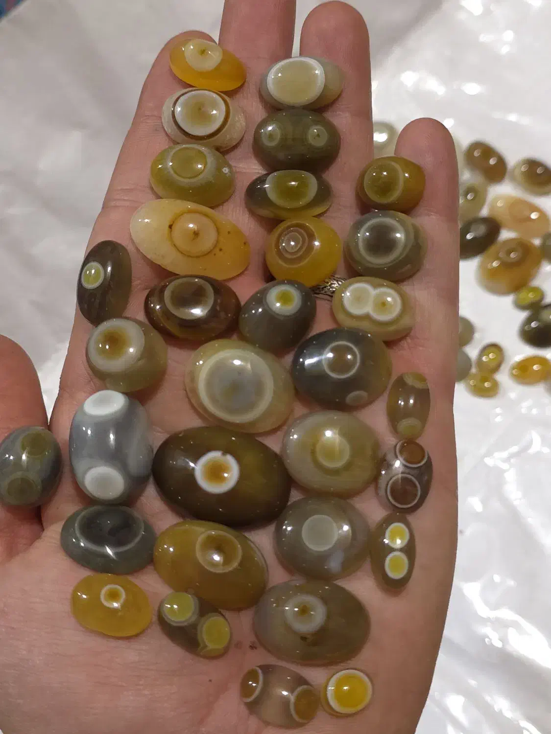 انواع سنگ سلیمانی بینظیر|جواهرات|خرمشهر, |دیوار