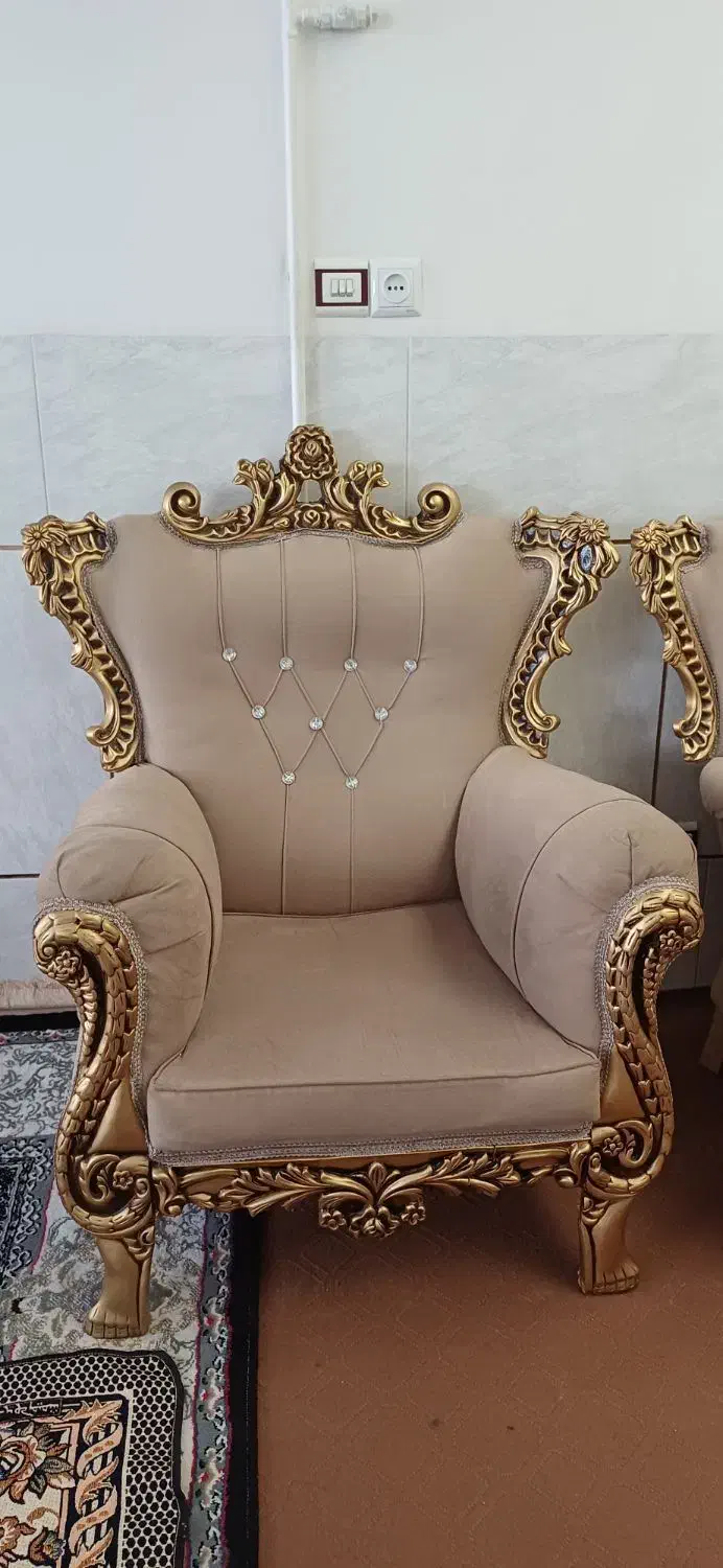 مبل ۷ نفره درحد نو|مبلمان خانگی و میز عسلی|لنجان, |دیوار