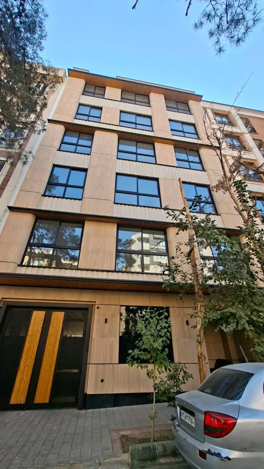 128متر 3خواب نوساز محدوده سنایی