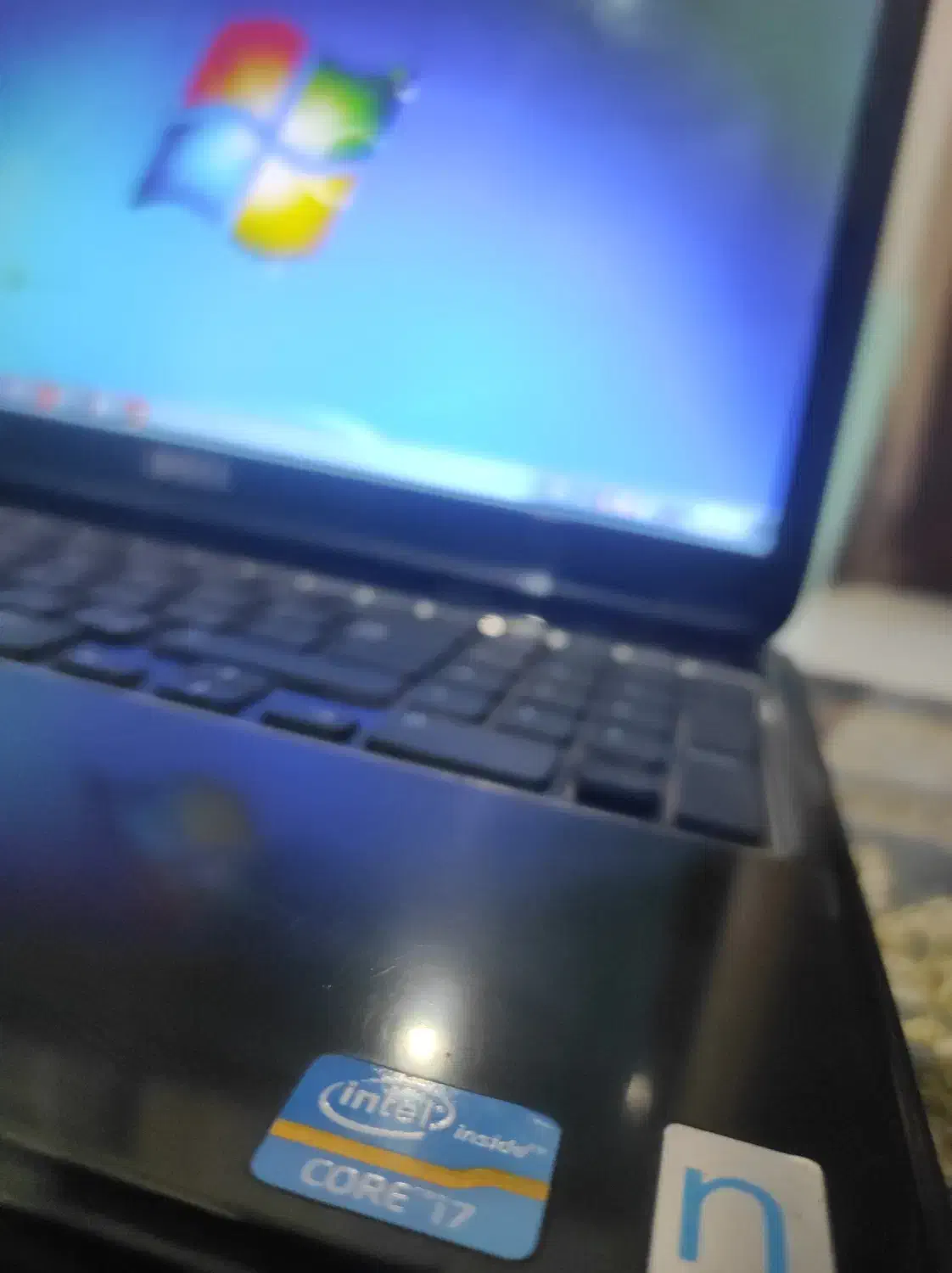 لپتاب Dell ، همراه با سینی کول پد rgb دار|رایانه همراه|شاهین‌شهر, عطار|دیوار