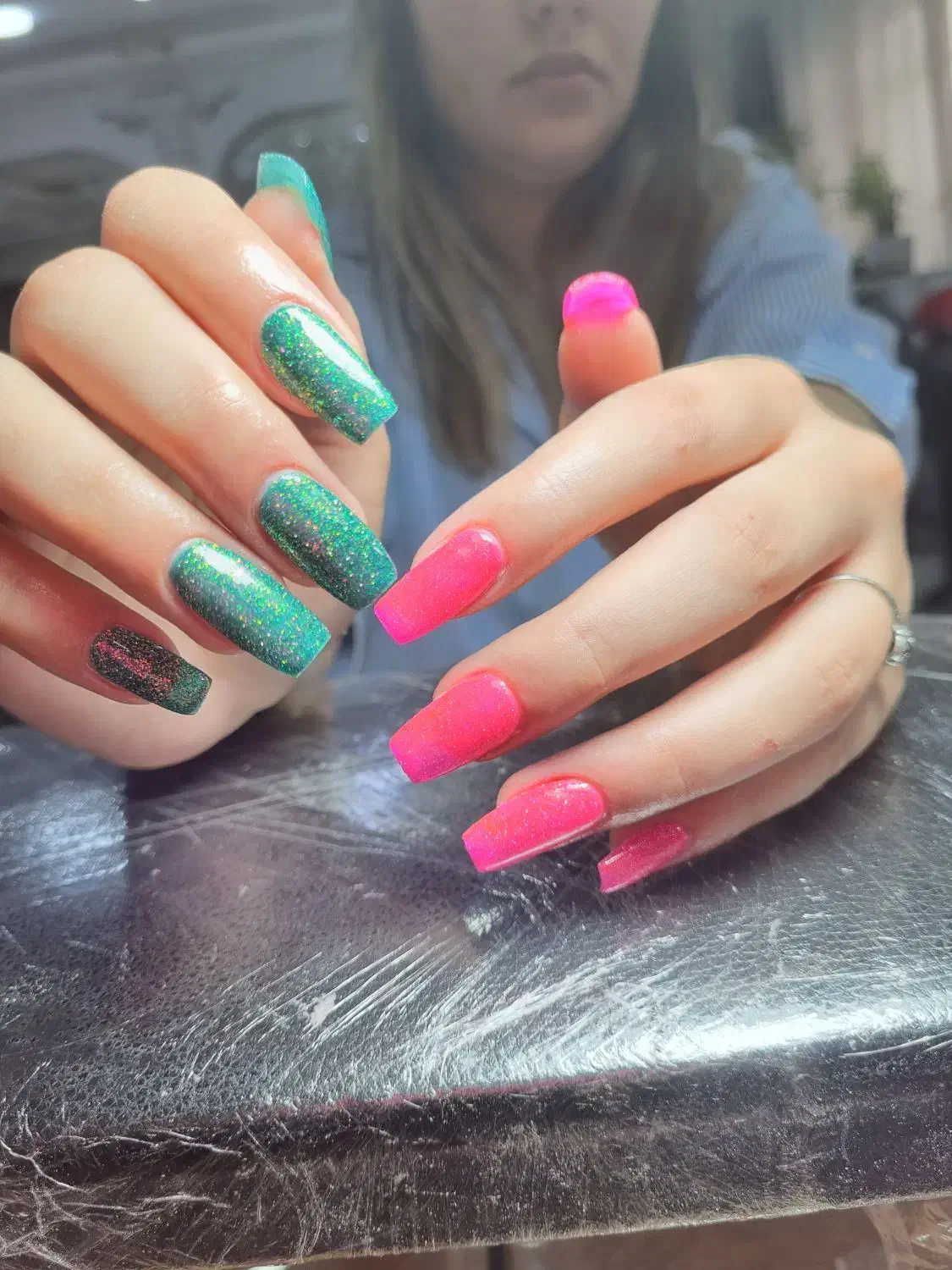 کاشت و ترمیم تخصصی ناخن با قیمت مناسب|خدمات آرایشگری و زیبایی|پردیس, فاز ۲|دیوار