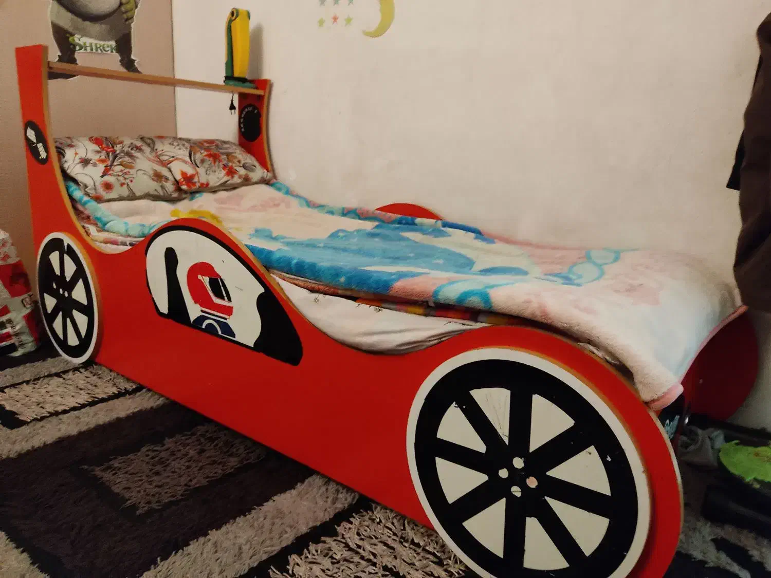 ۲ عدد تخت خواب ۱عدد تخت خواب دو نفره|تخت و سرویس خواب|کرمانشاه, |دیوار