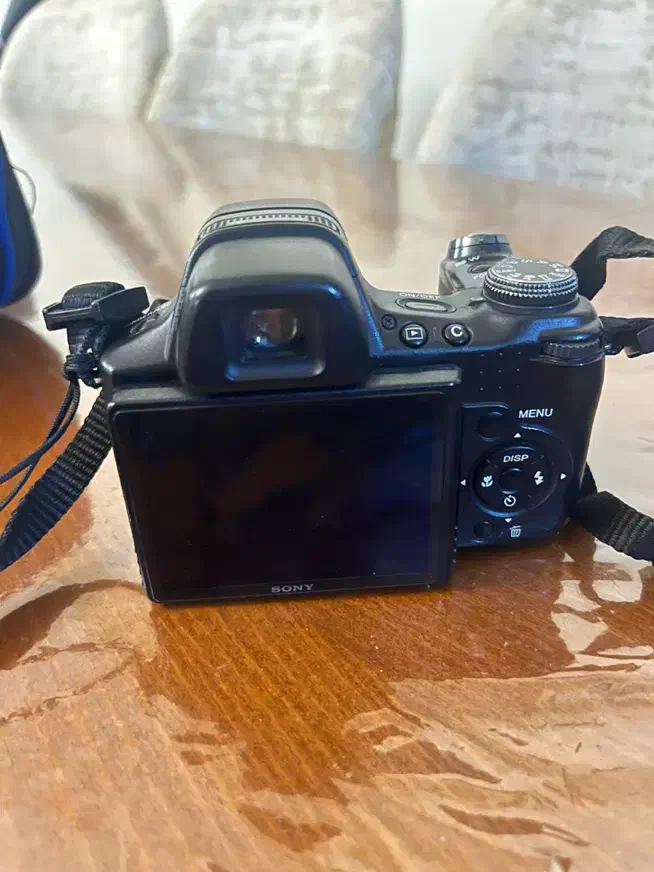 دوربین عکاسی وفیلمبرداری سونی اصل|دوربین عکاسی و فیلمبرداری|ارومیه, |دیوار