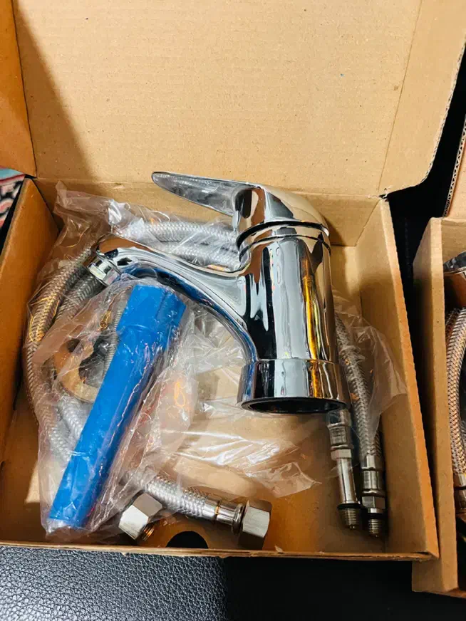 شیر اب سینک شیر اب رو شویی نو|لوازم سرویس بهداشتی|قزوین, |دیوار