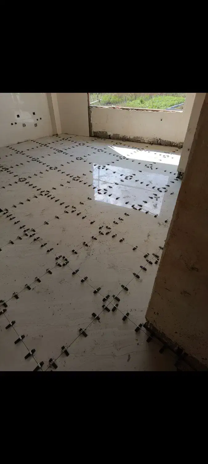 اجرای انواع کاشی و سرامیک پرسلان با ابزار بروز|خدمات پیشه و مهارت|لنگرود, |دیوار