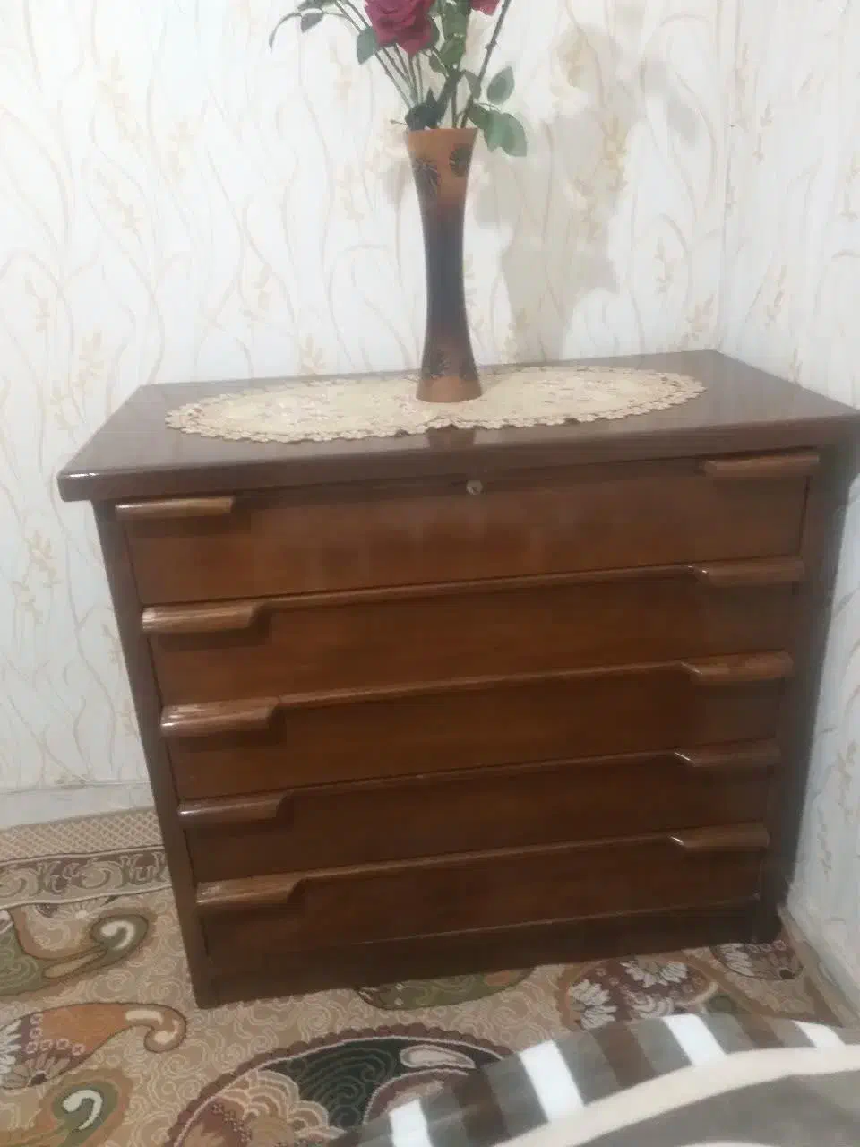 دراور|جاکفشی، کمد، دراور|بروجرد, |دیوار