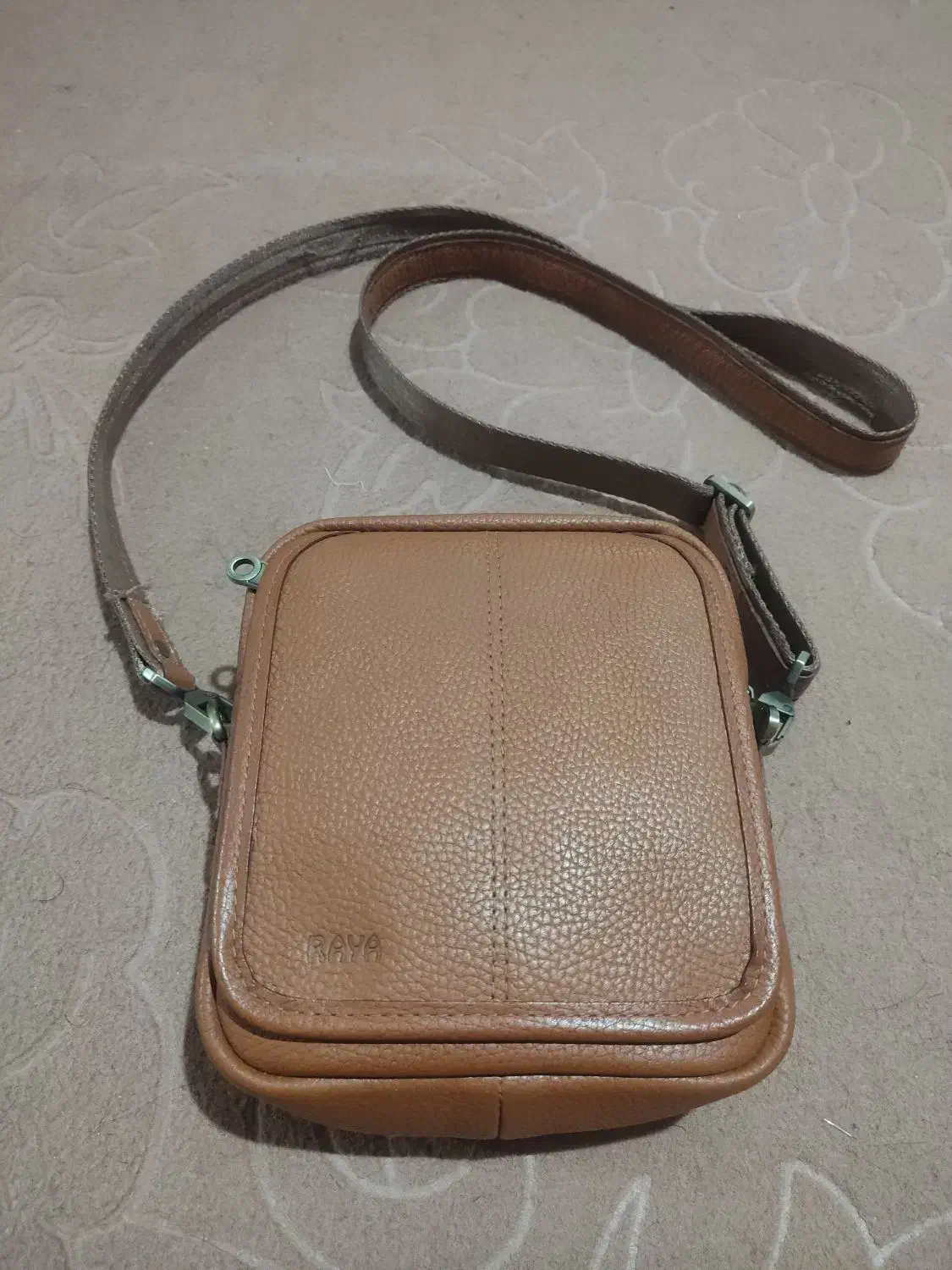 کیف چرمی|کیف، کفش، کمربند|مبارکه, |دیوار