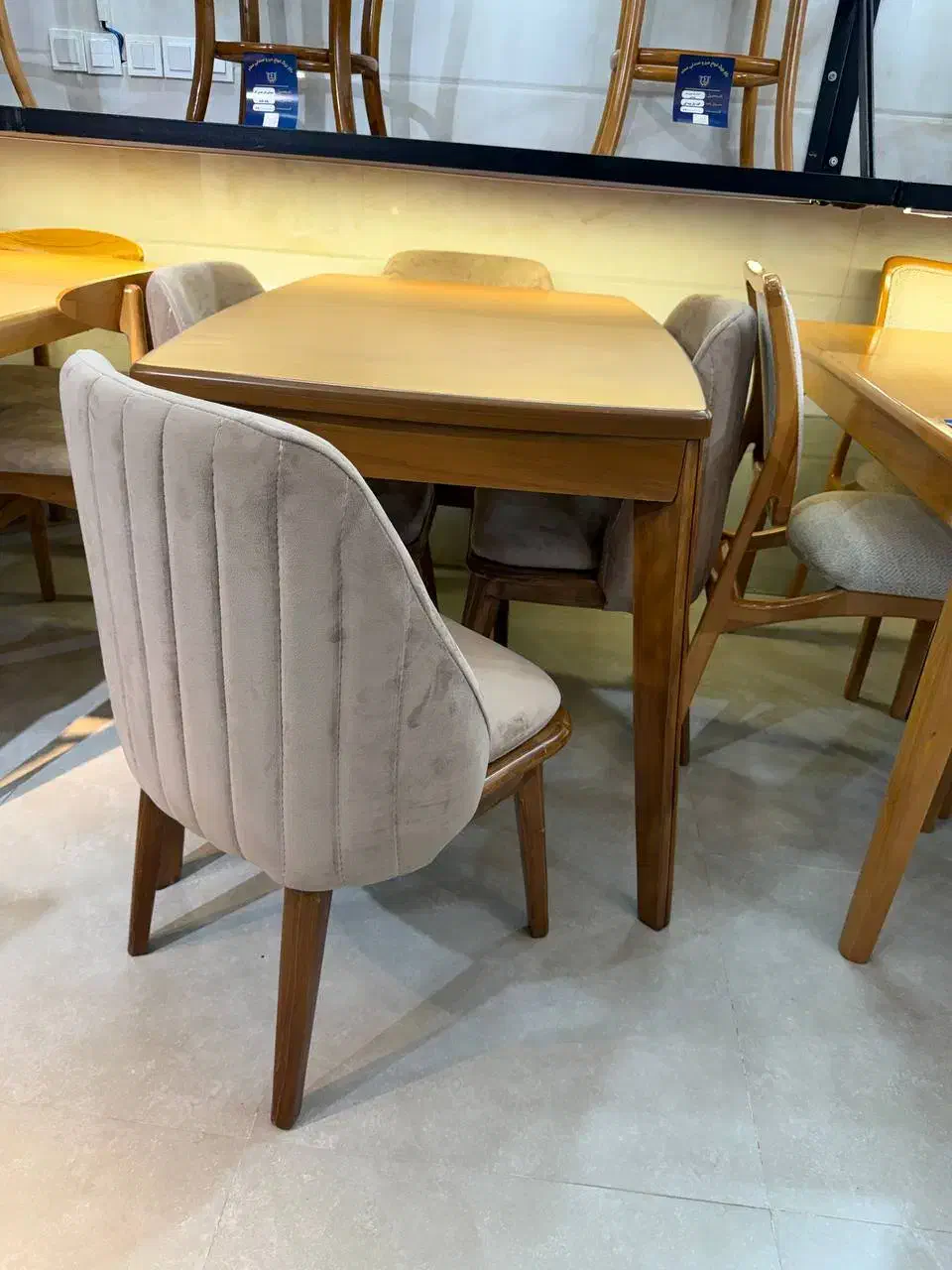 ناهارخوری دیاموند|میز و صندلی غذاخوری|یزد, |دیوار