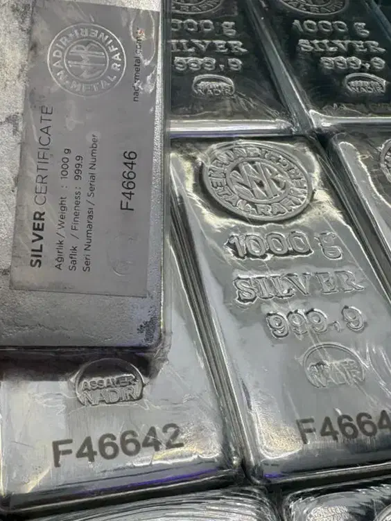 فروش نقره ساچمه و شمش به قیمت عمده|جواهرات|زنجان, |دیوار