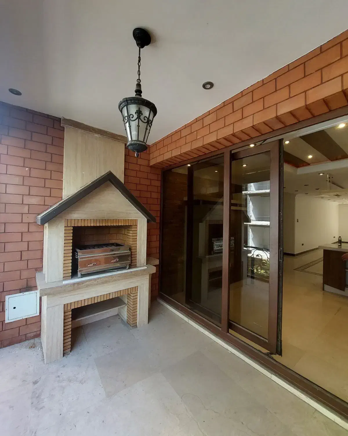 ۲۵۰ متر مناسب مسکونی اداری مستقل*یاسر*