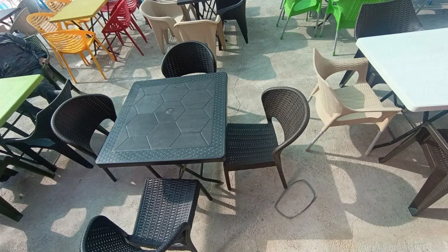 صندلی حصیربافت بدون دسته|صندلی و نیمکت|شیراز, محراب|دیوار