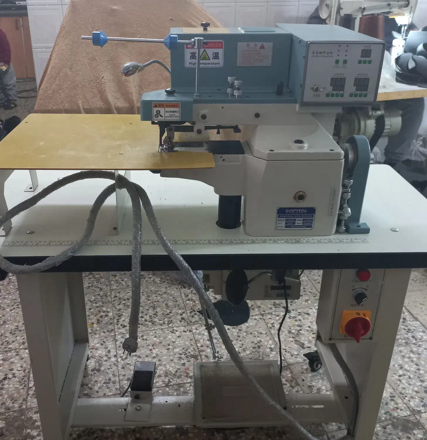 دستگاه چسب.ولبتا پستای سازی تمام فول نونو|ماشین‌آلات صنعتی|اصفهان, سودان|دیوار