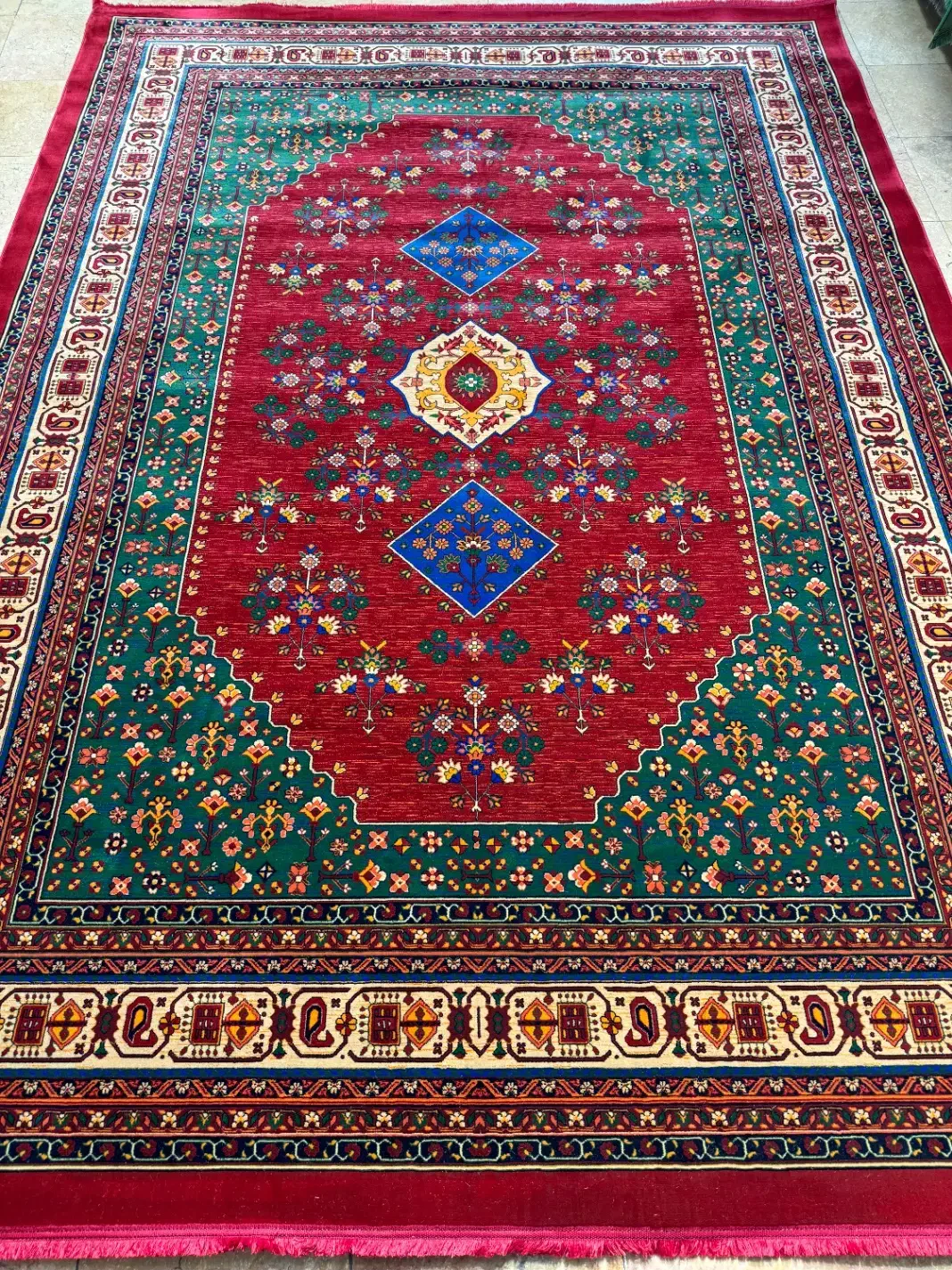 فرش خوش‌نقش، انتخابی فاخر|فرش|گرگان, |دیوار