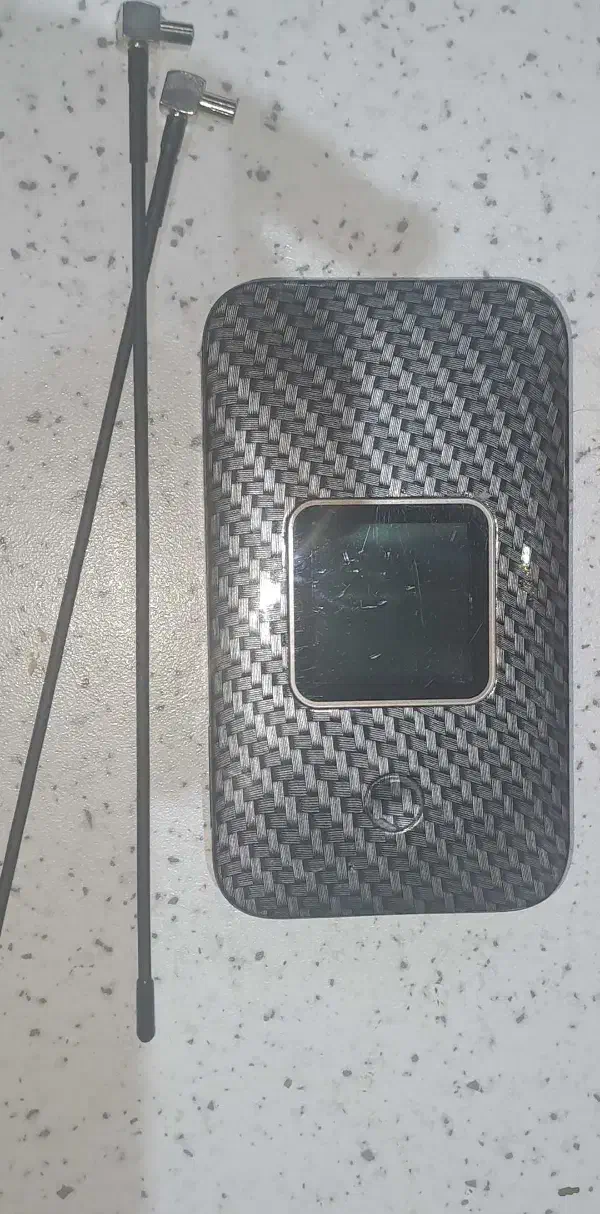 مودم جیبی E5785Lh|مودم و تجهیزات شبکه|ری, سرتخت|دیوار