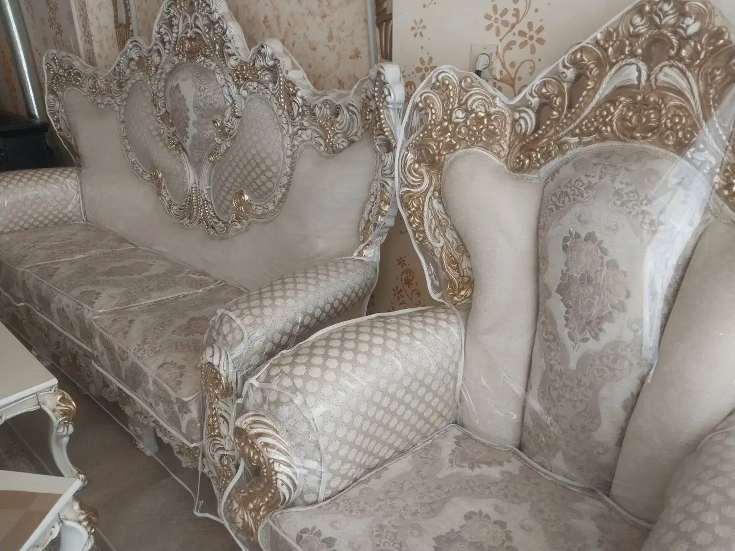 مبل سلطنطی ریزنگ|مبلمان خانگی و میز عسلی|دهج, |دیوار