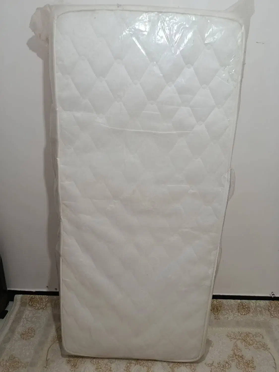 تشک رختخواب تک نفره|تشک تختخواب|مهاباد (آذربایجان غربی), |دیوار