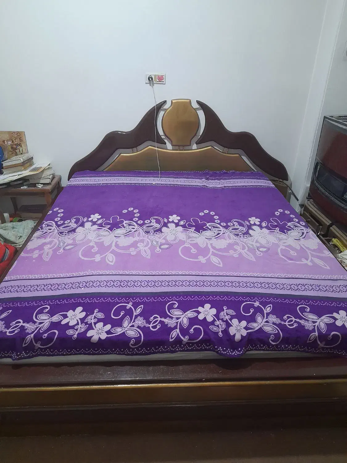 تخت ودلاور|تخت و سرویس خواب|مشهد, مشکینی (شهرک غرب)|دیوار