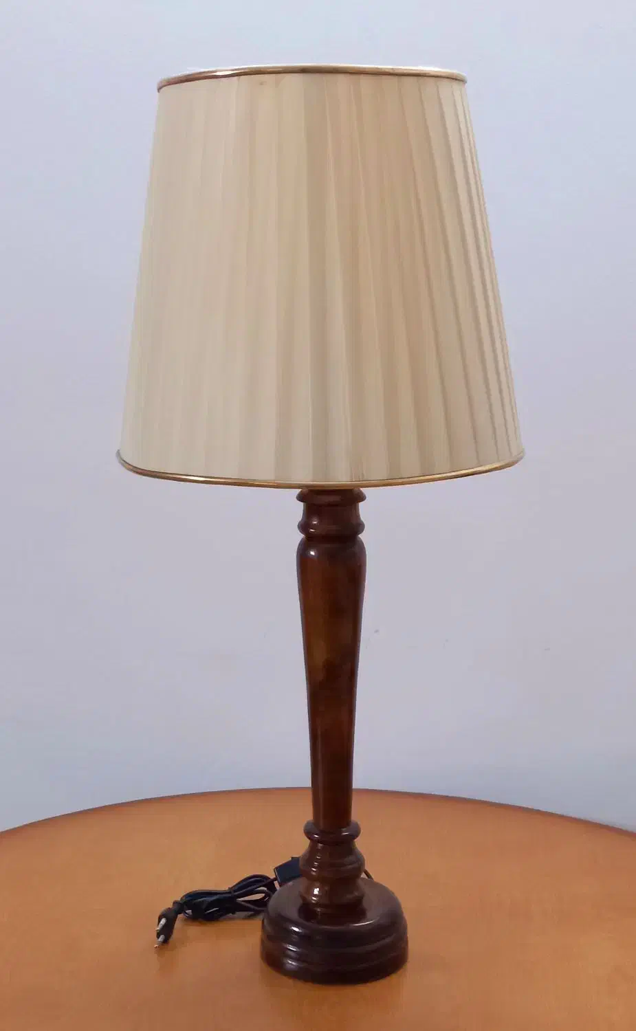 آباژور چوبی ( چوب گردو)|چراغ خواب و آباژور|قرچک, مهدیه|دیوار