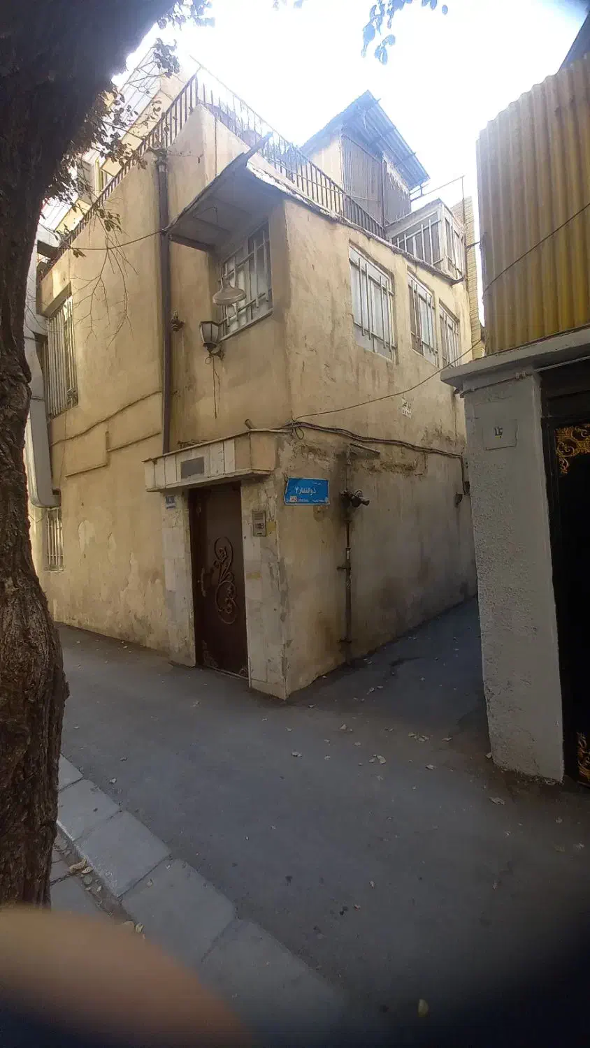 فروش خانه کلنگی قابل تجمیع|فروش زمین و ملک کلنگی|تهران, مقدم|دیوار