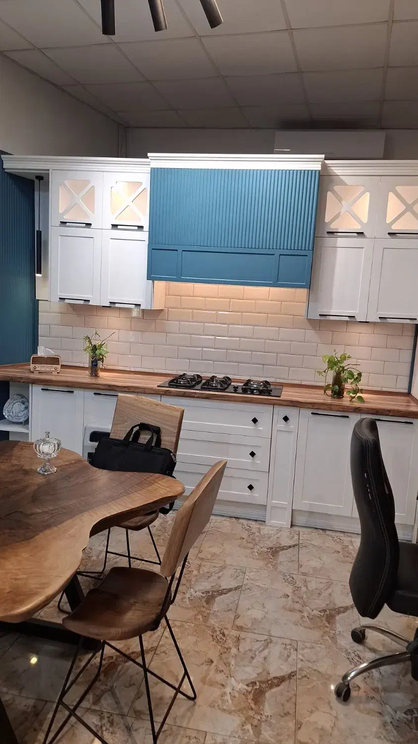 فروشنده آقا و خانم جهت کار دکوراسیون داخلی|استخدام بازاریابی و فروش|سرخرود, |دیوار