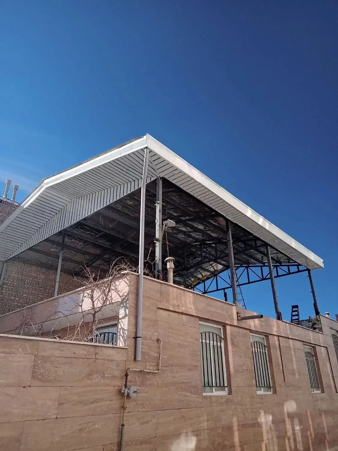 خدمات جوشکاری ساخت سازه های فلزی|خدمات پیشه و مهارت|شاهینشهر, برخوار غرب|دیوار