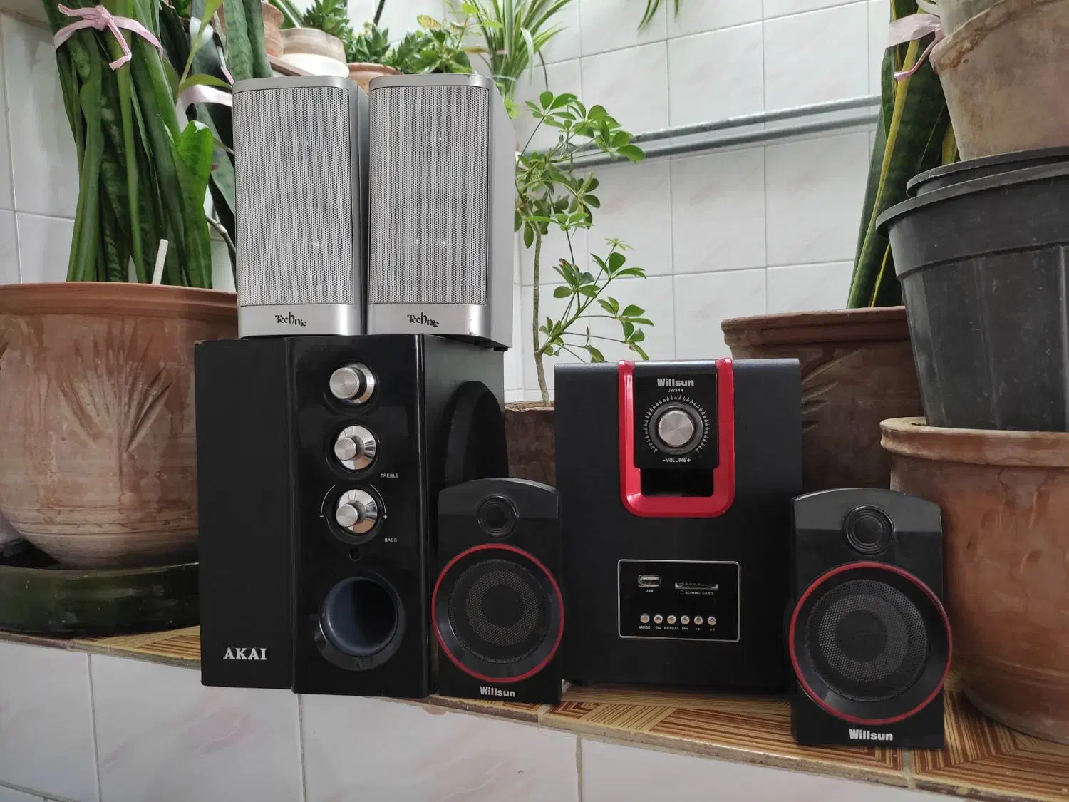 تعدادی اسپیکر کامپیوتر CPU گرافیک یک و دو و رم|قطعات و لوازم جانبی رایانه|زنجان, |دیوار