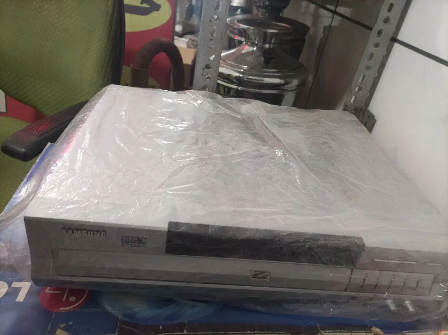 فروش دو عدد cd|پخش‌کننده DVD و ویدیو|آباده, |دیوار