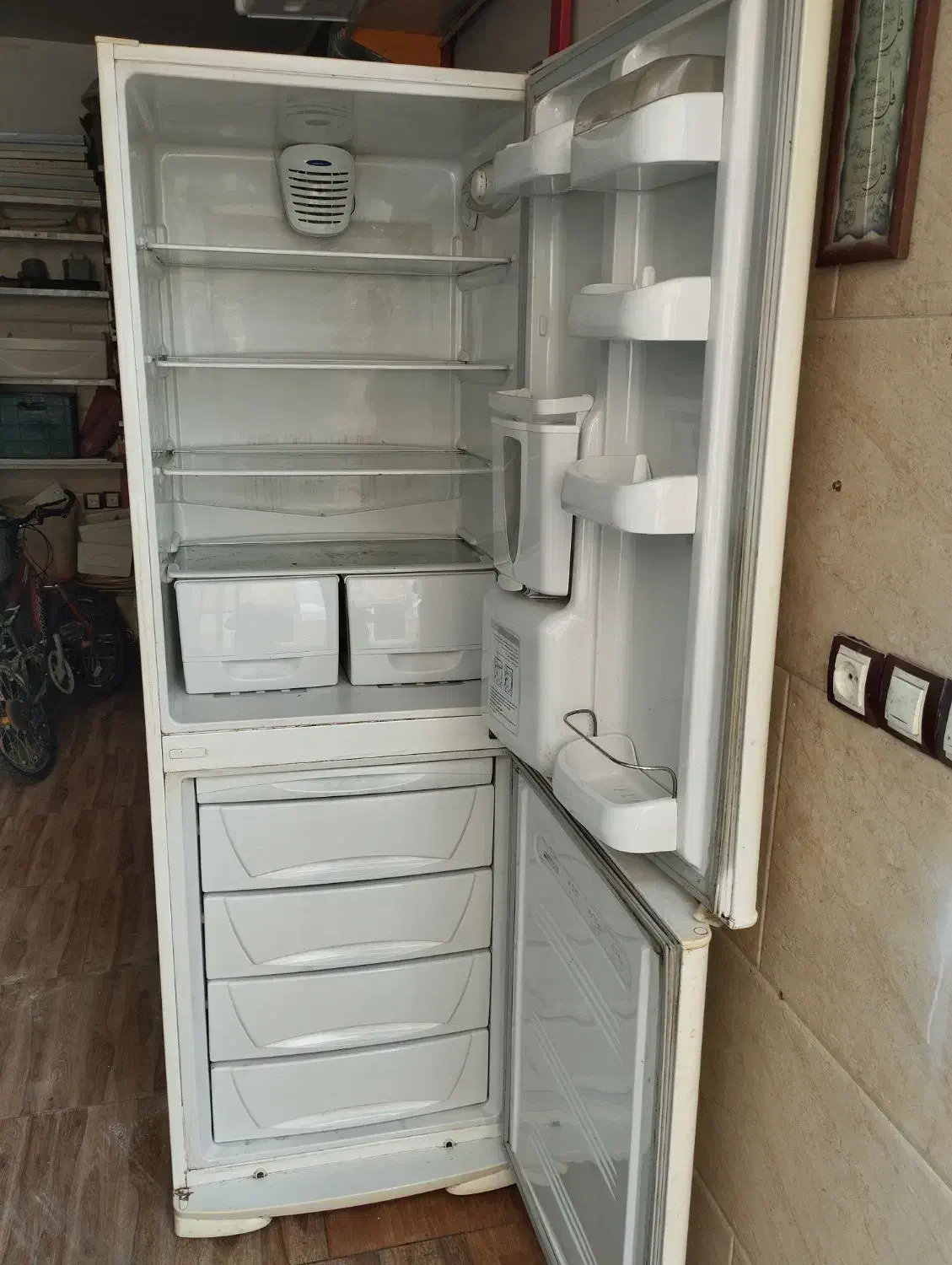 یخچال فریزر امرسان فریزر4کشوکاملاسالم|یخچال و فریزر|رشت, عینک|دیوار