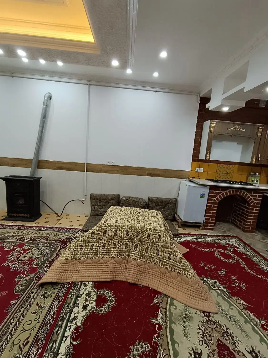 اجاره خانه باغ|اجارهٔ کوتاه‌مدت ویلا و باغ|یزد, |دیوار