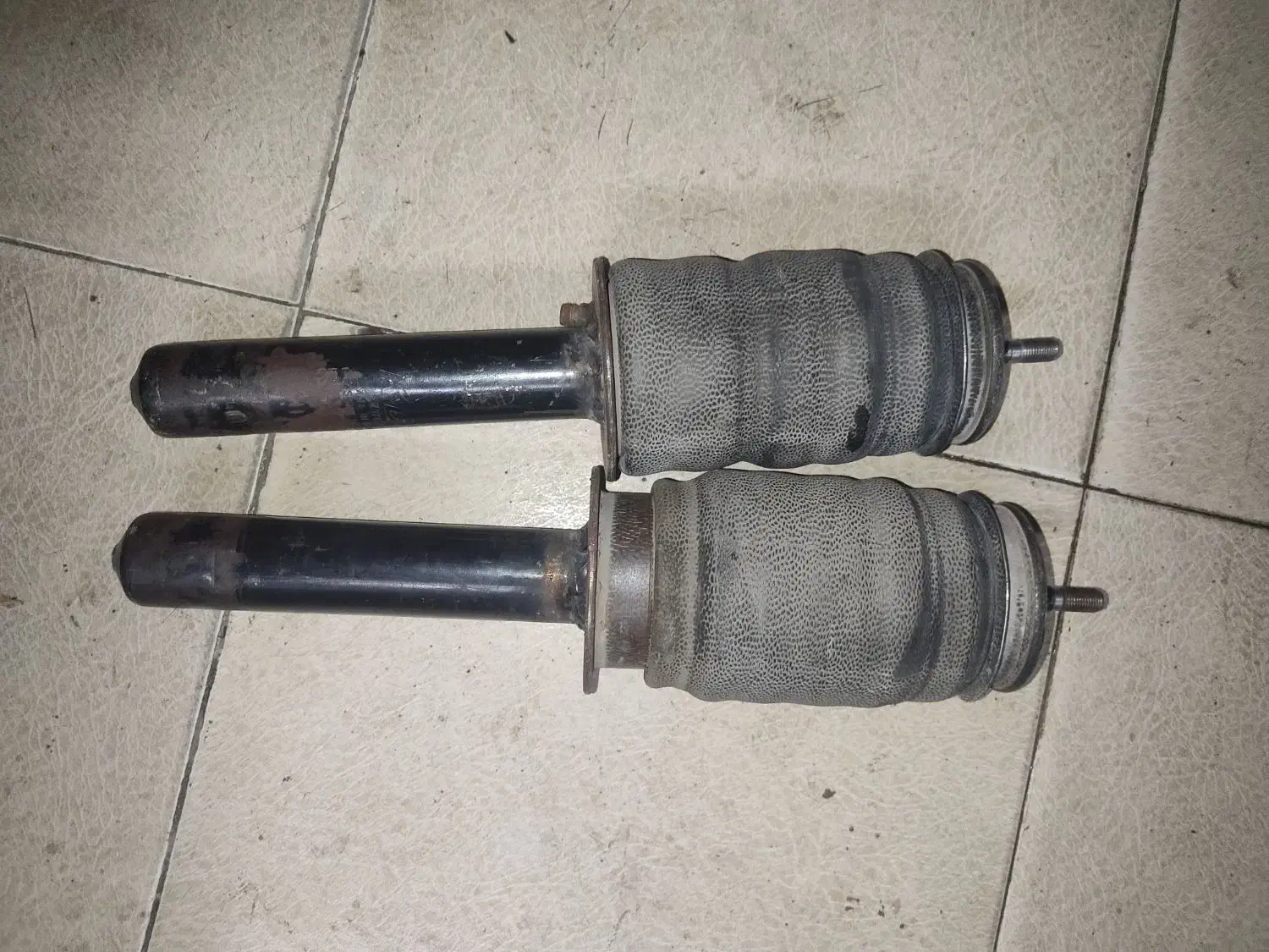 لوازم ماشین|قطعات یدکی و لوازم جانبی|همدان, |دیوار