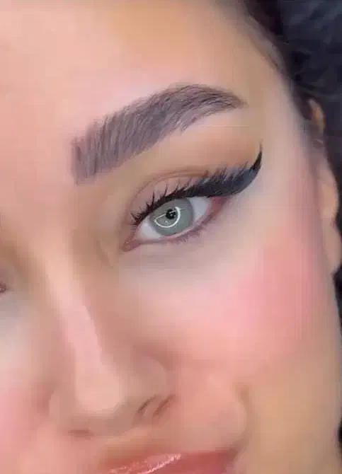 کاشت مژه سبک جدید|خدمات آرایشگری و زیبایی|فردیس, فردیس|دیوار