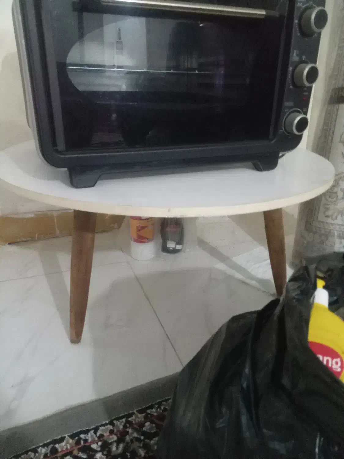 جلومبلی|مبلمان خانگی و میز عسلی|رشت, پاره بیجار|دیوار