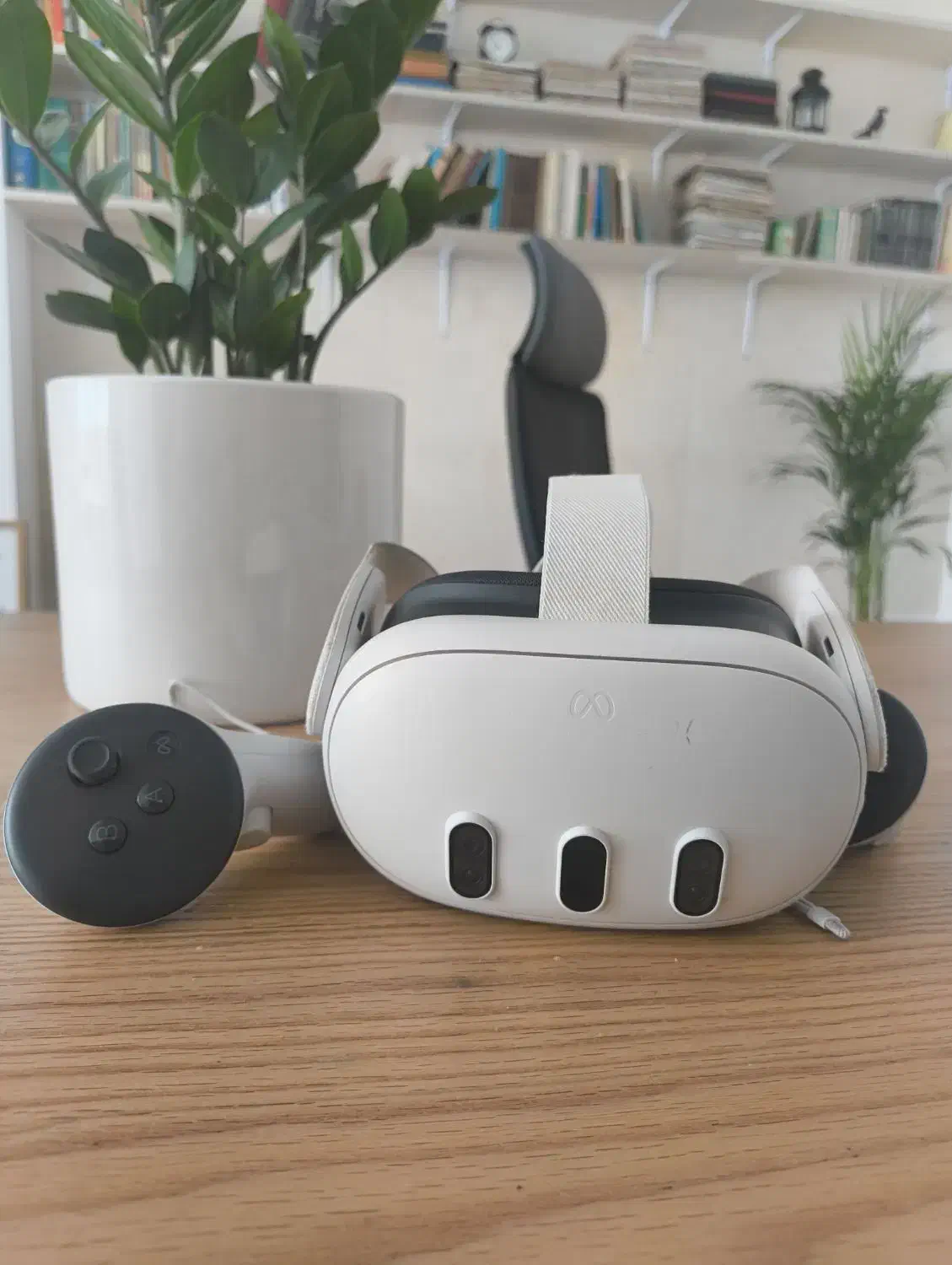 عینک واقعیت مجازی متا meta quest 3|کنسول، بازی ویدئویی و آنلاین|قم, پردیسان|دیوار