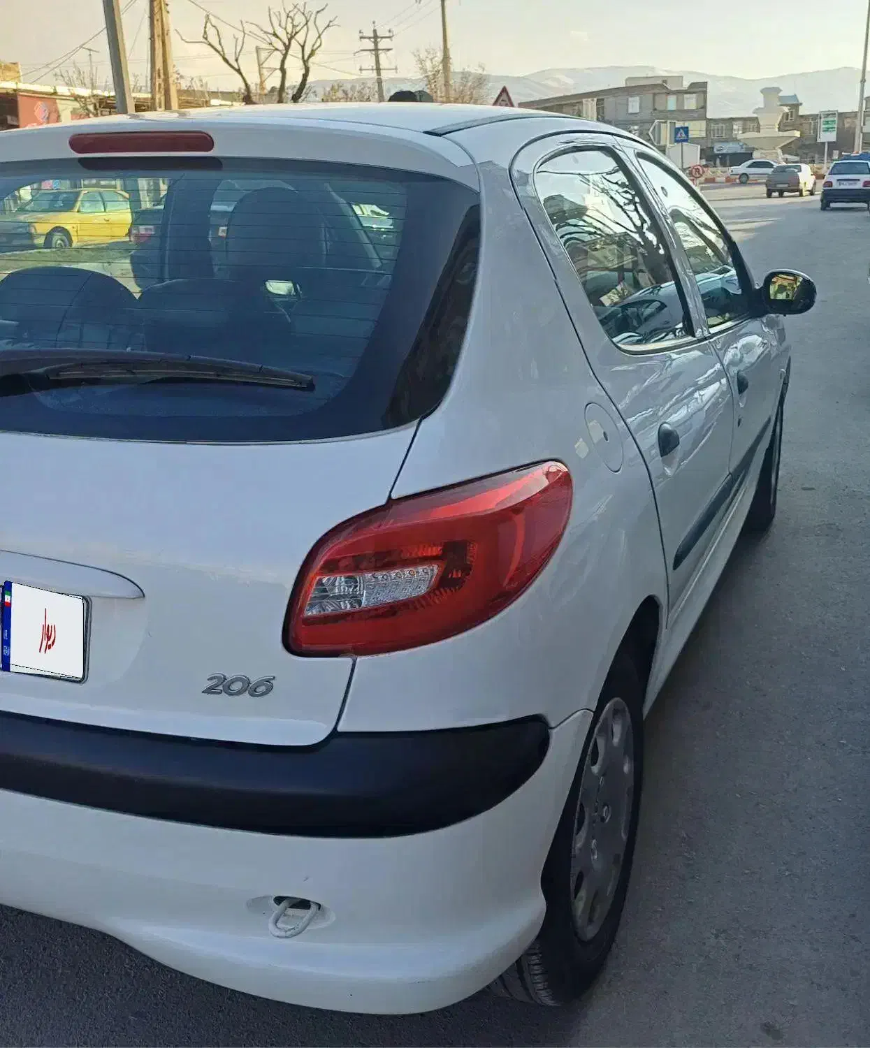 ۲۰۶ مدل ۹۸ tu5|خودرو سواری و وانت|نقده, |دیوار