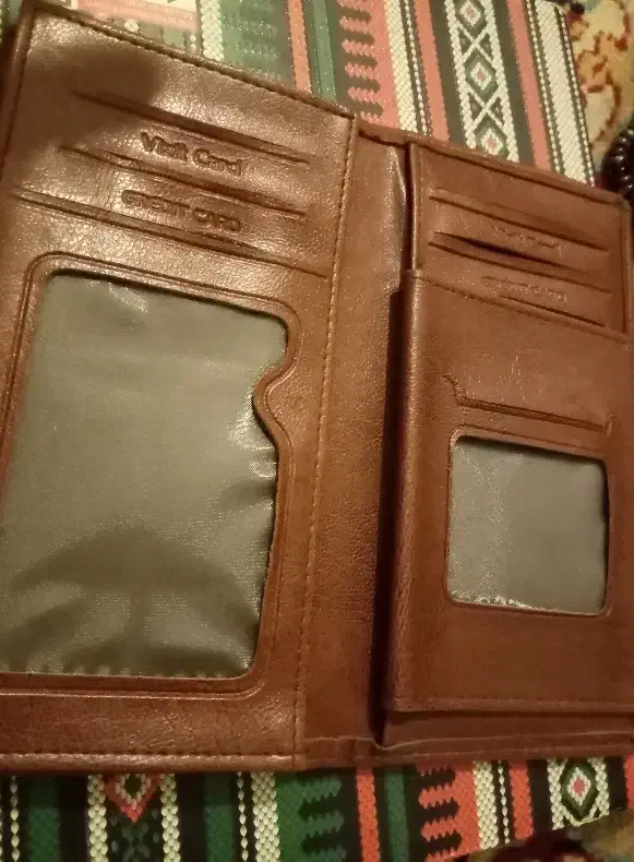 کیف پول D&G|کیف، کفش، کمربند|گرگان, |دیوار