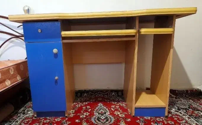 میزکامپیوتروتحریر|میز تحریر و کامپیوتر|کرمانشاه, |دیوار