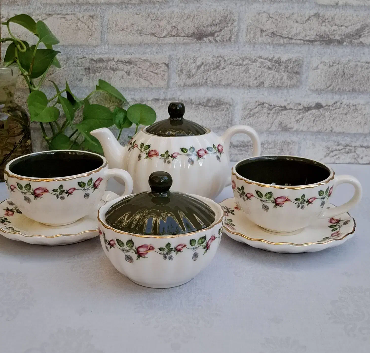 ست چایخوری ۲ نفره سرامیکی|ظروف سرو و پذیرایی|بیرجند, |دیوار