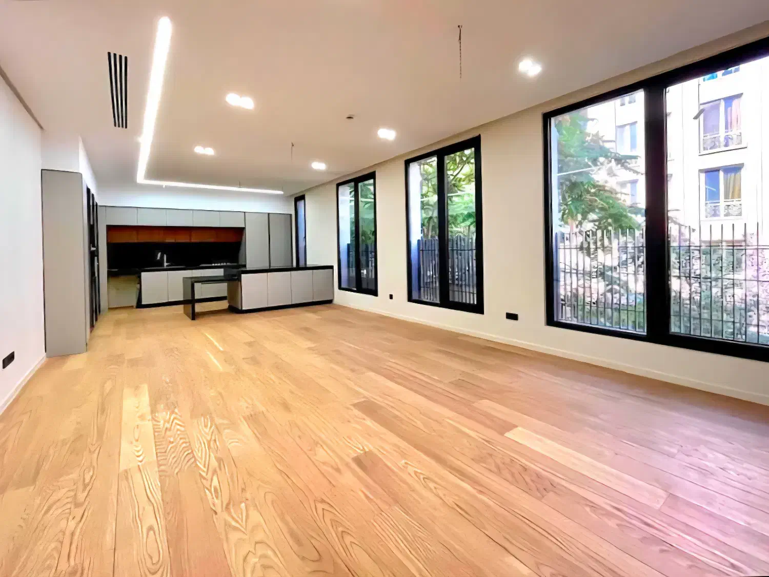 زعـفـرانـیــه ( نوساز  مدرن ) 300m