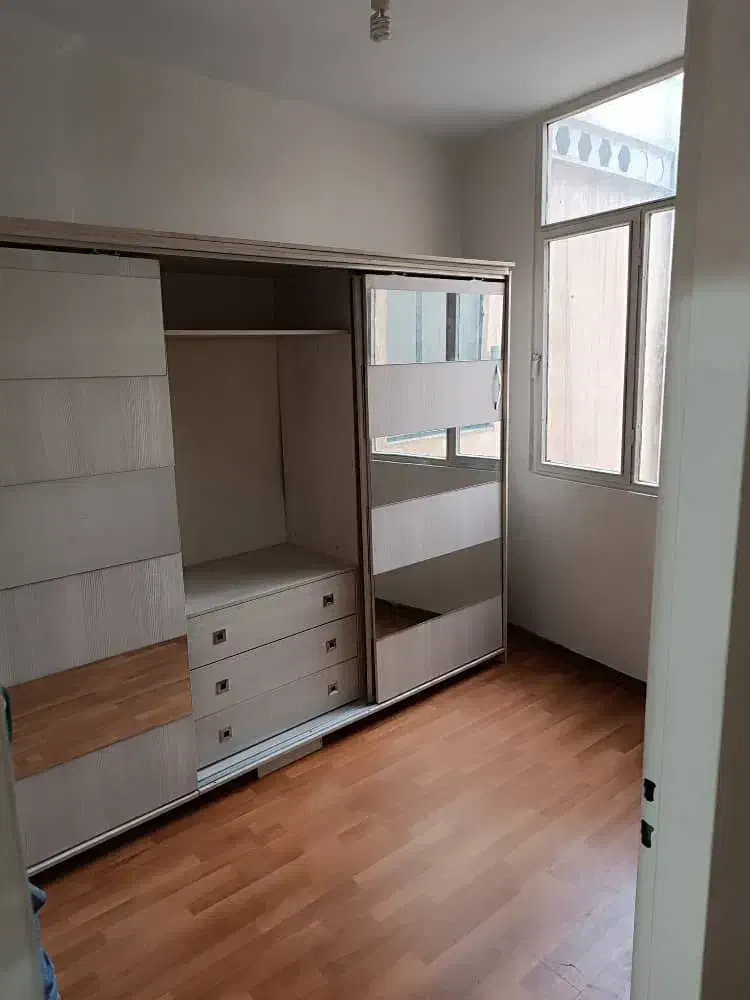 ۶۰ متر امیرآباد پارک لاله