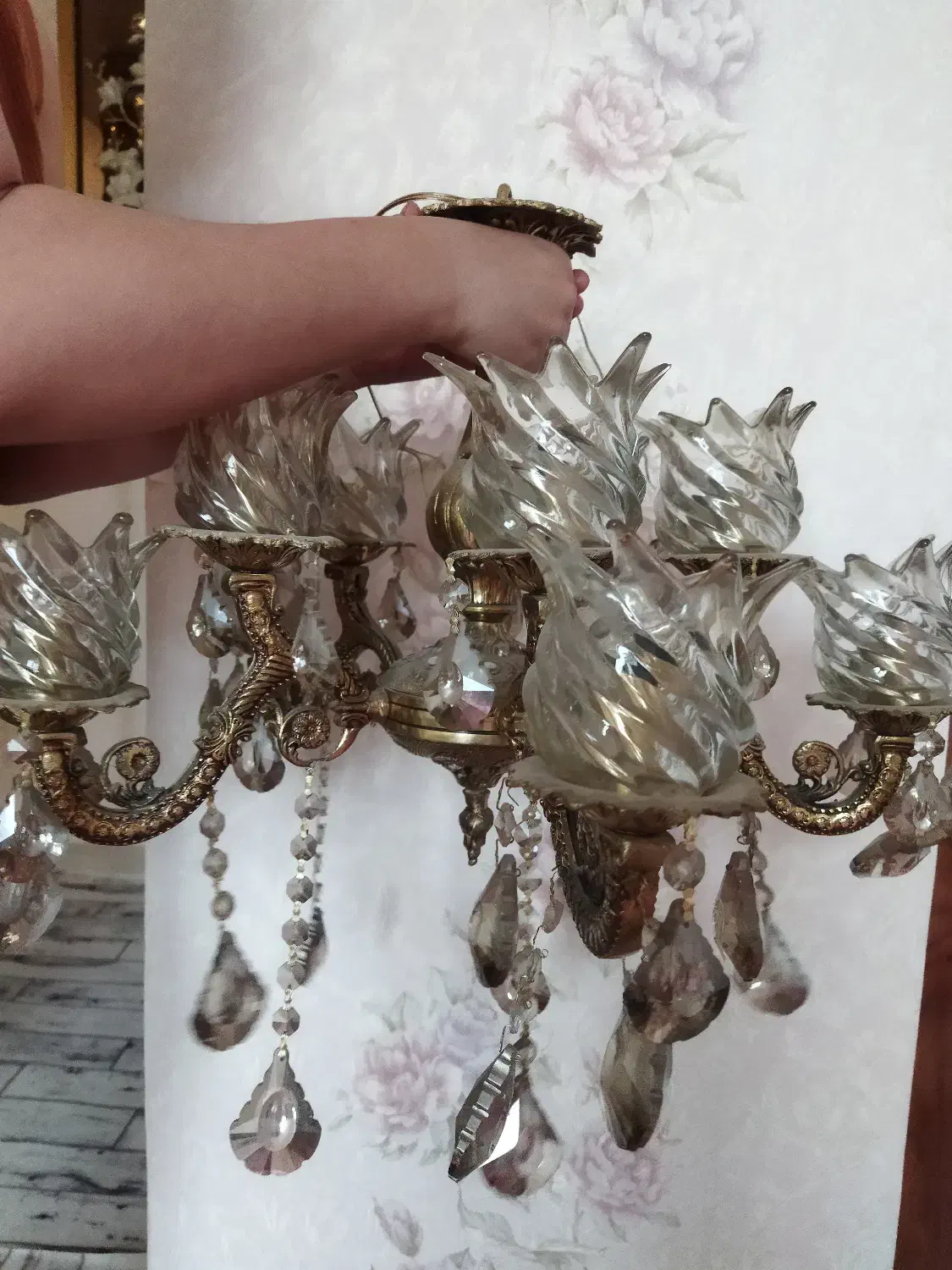 لوستر برنزی سنگین در حد نو|لوستر و چراغ آویز|سهند, |دیوار