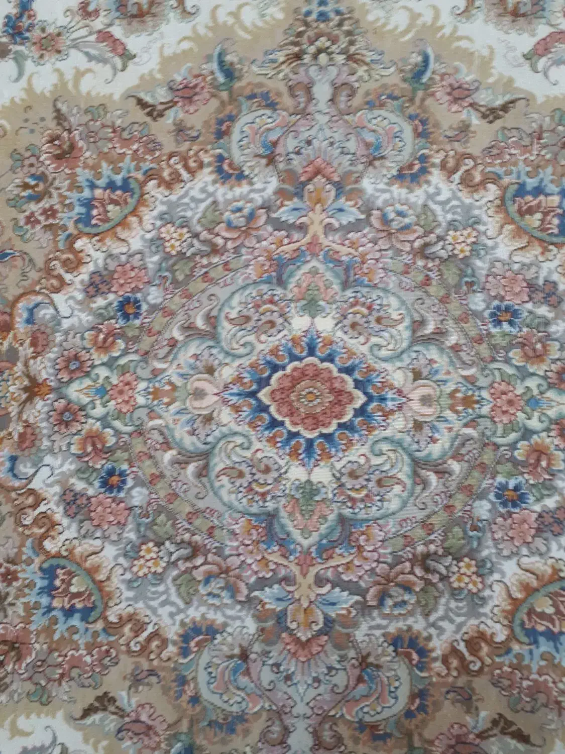 تهیه و توزیع مصالح فرش دستبافت|فرش|مشگین شهر, |دیوار