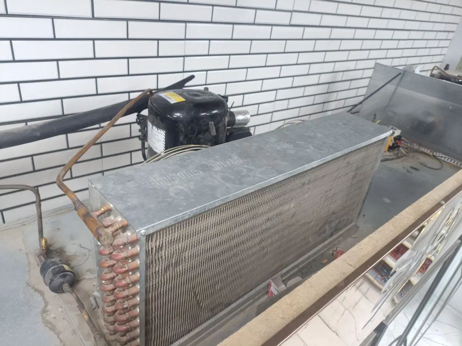 تعمیر انواع یخچال خانگی و صنعتی|خدمات پیشه و مهارت|پردیس, فاز ۱۱|دیوار