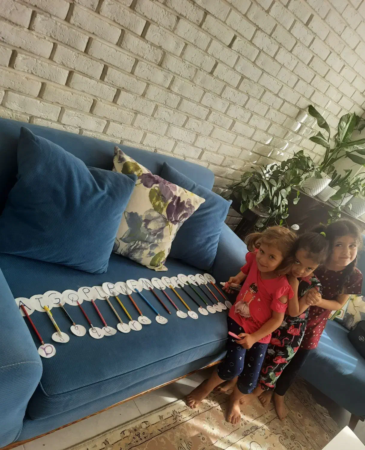 تدریس زبان انگلیسی در منزل شما ویژه کودک وبزرگسال|خدمات آموزشی|گلبهار, شهر جدید گلبهار|دیوار