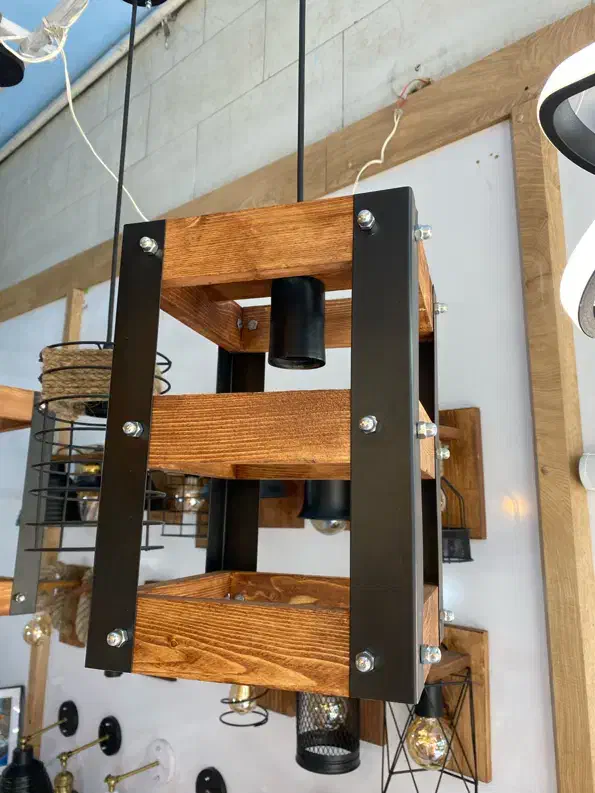 اویز چوبی|لوستر و چراغ آویز|اصفهان, فجر|دیوار