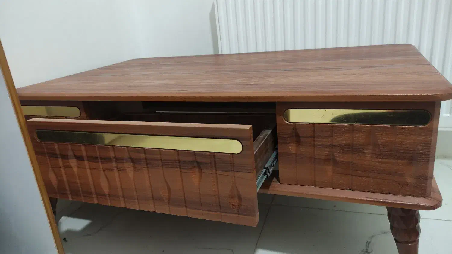 میزعسلی|مبلمان خانگی و میز عسلی|اشتهارد, |دیوار