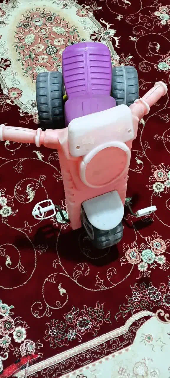 ۳چرخه کودک|اسباببازی بچه|قم, نیروگاه|دیوار